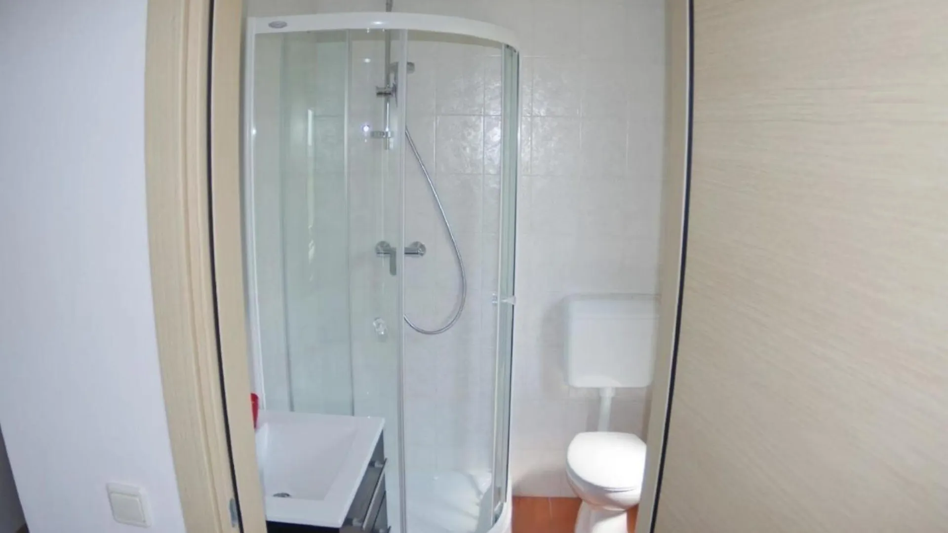 Apartment Ferienwohnung Mit Privatem Pool In Vinkuran